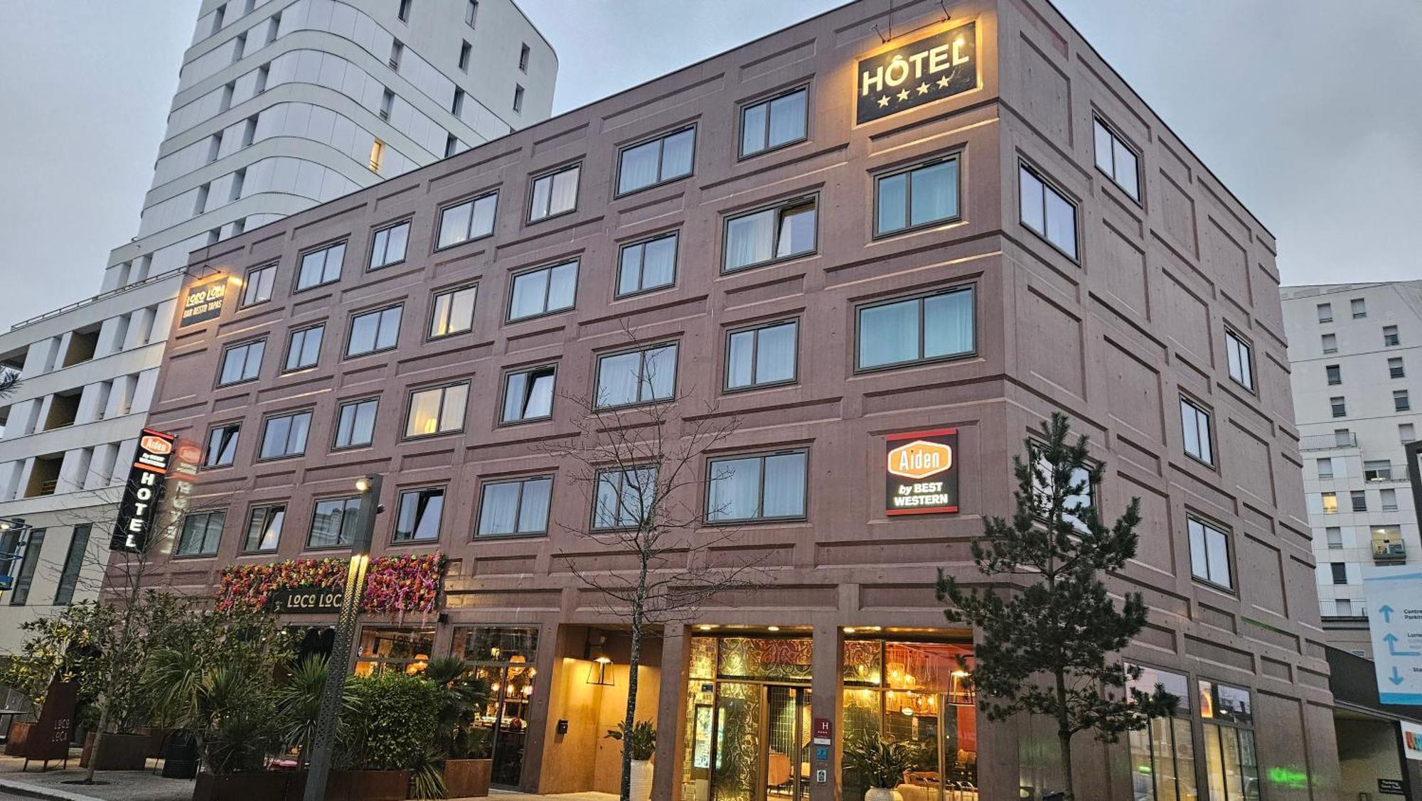 แอแด็ง บาย เบสต์เวสเทิร์น แอท โลริย็อง ซองทร์ Hotel โลริอ็อง ภายนอก รูปภาพ